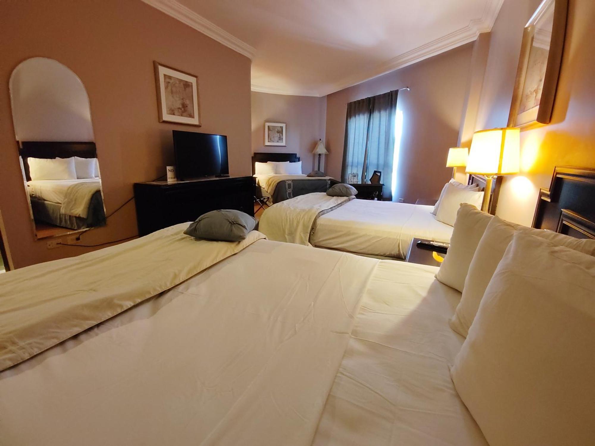 Princess Hotel And Casino Free Zone Корозал Екстериор снимка